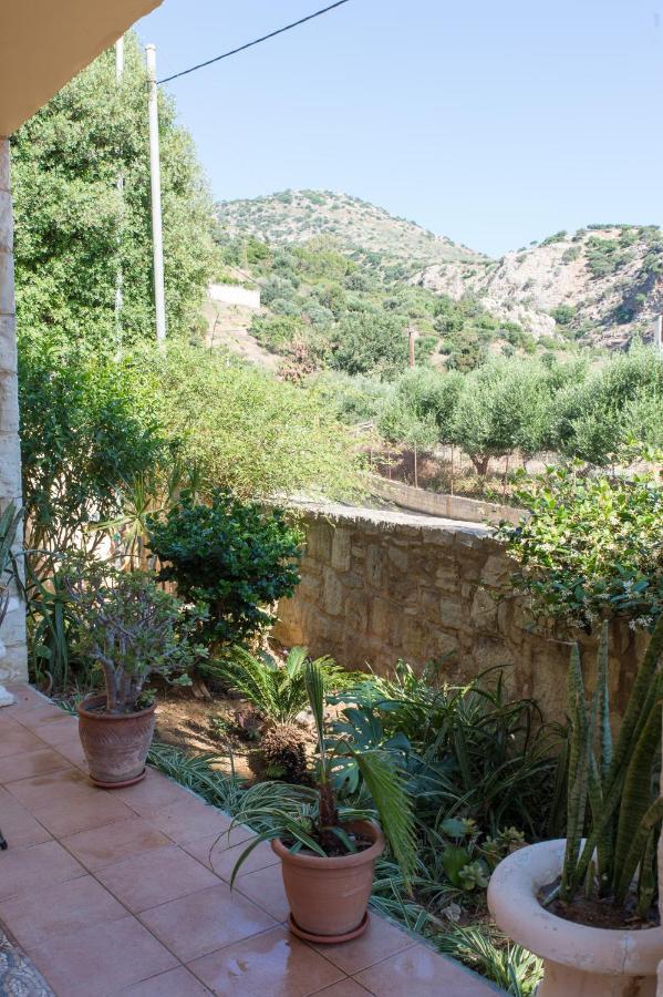 Heraklion Comfy House With Mountain View Eksteriør bilde