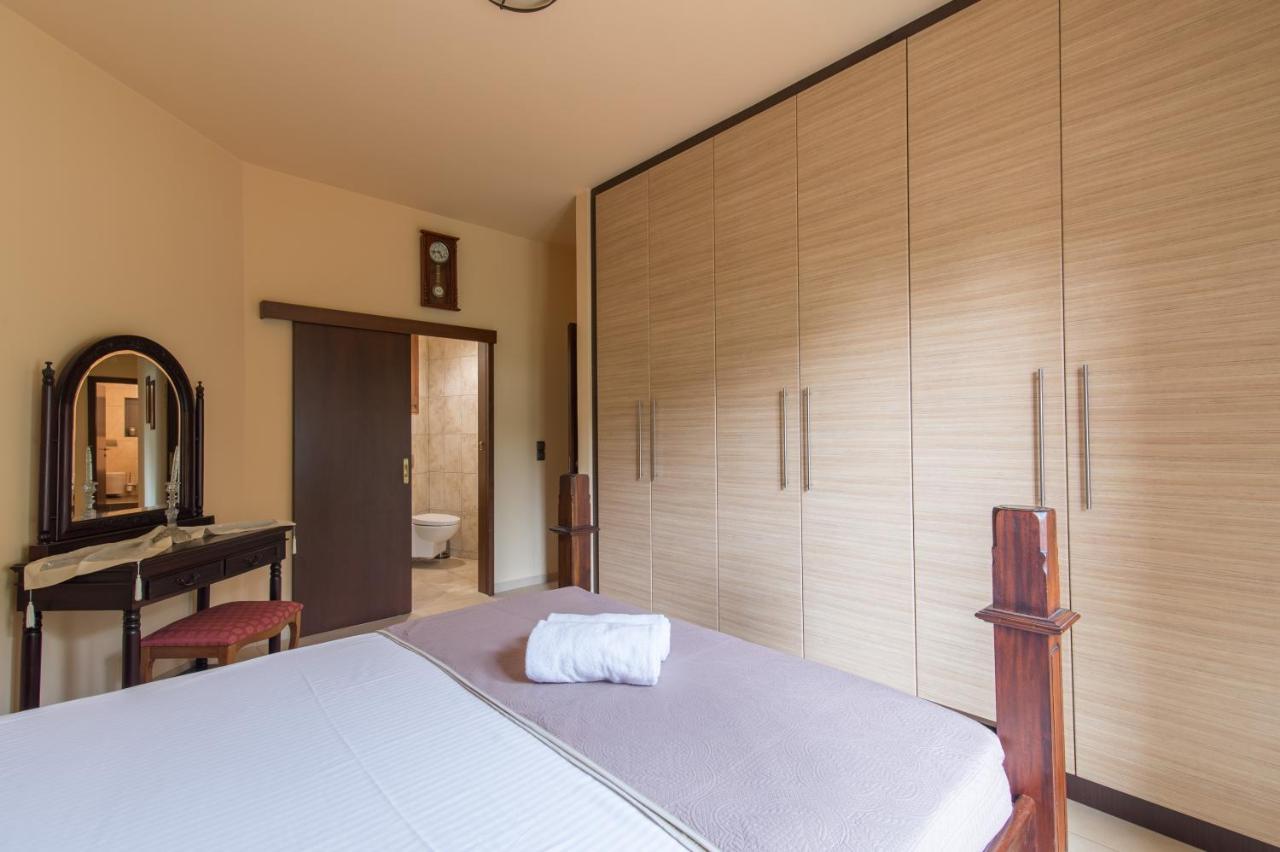 Heraklion Comfy House With Mountain View Eksteriør bilde