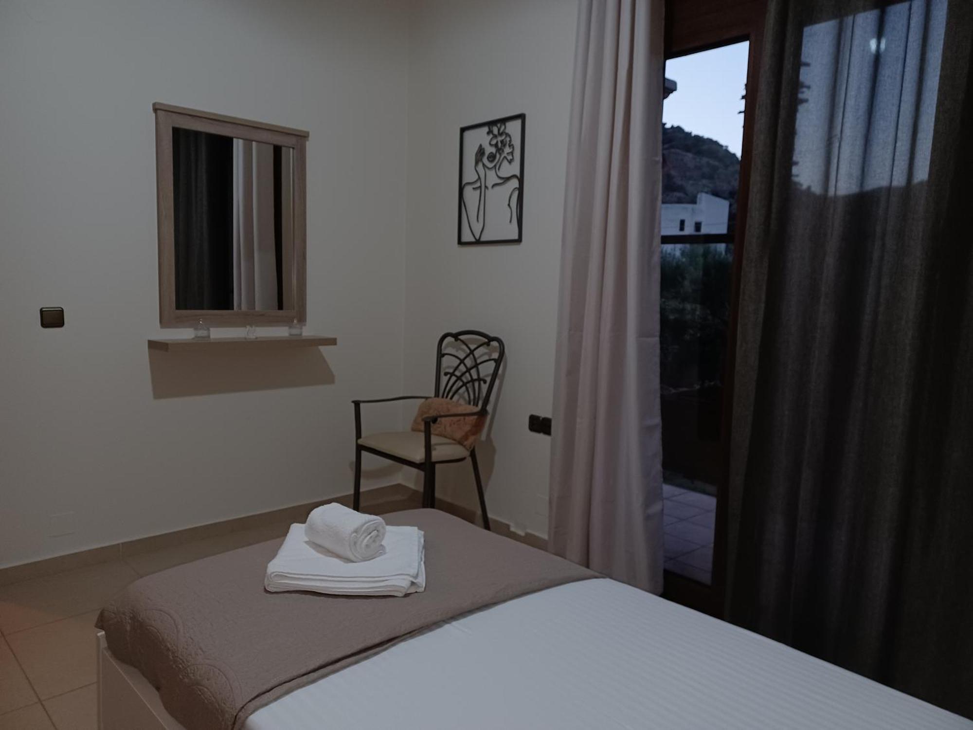 Heraklion Comfy House With Mountain View Eksteriør bilde